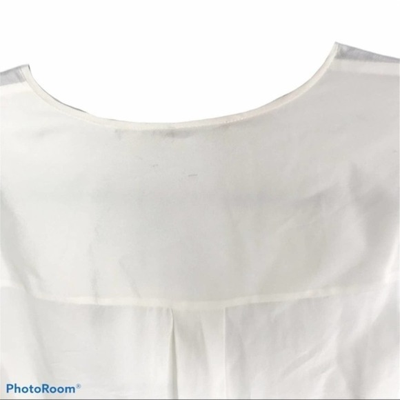 Diane Von Furstenberg tie front key hole top - Picture 7 of 12